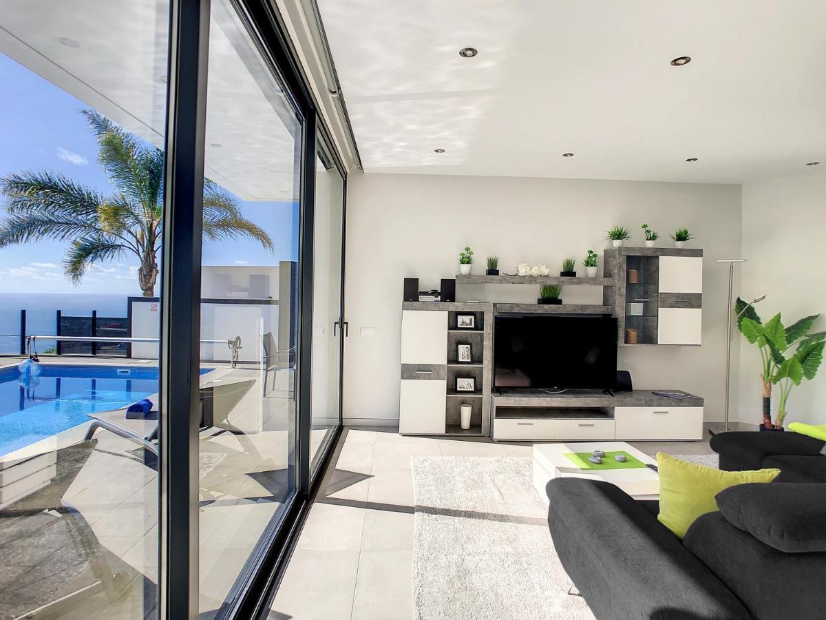 Villa Stella By Lovelystay Arco da Calheta  Bagian luar foto